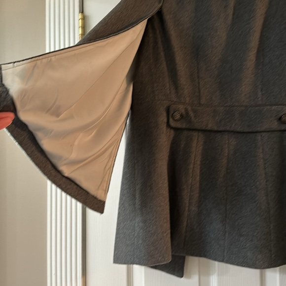 WHBM. Jacket with open cape sleeve. Large - Picture 6 of 14